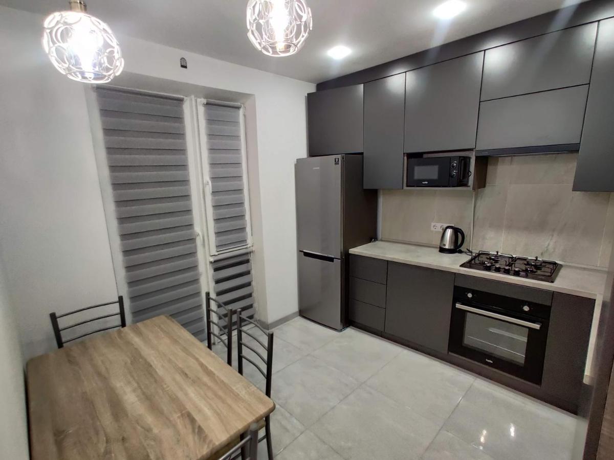 Oazis Apartments Czerniowce Zewnętrze zdjęcie
