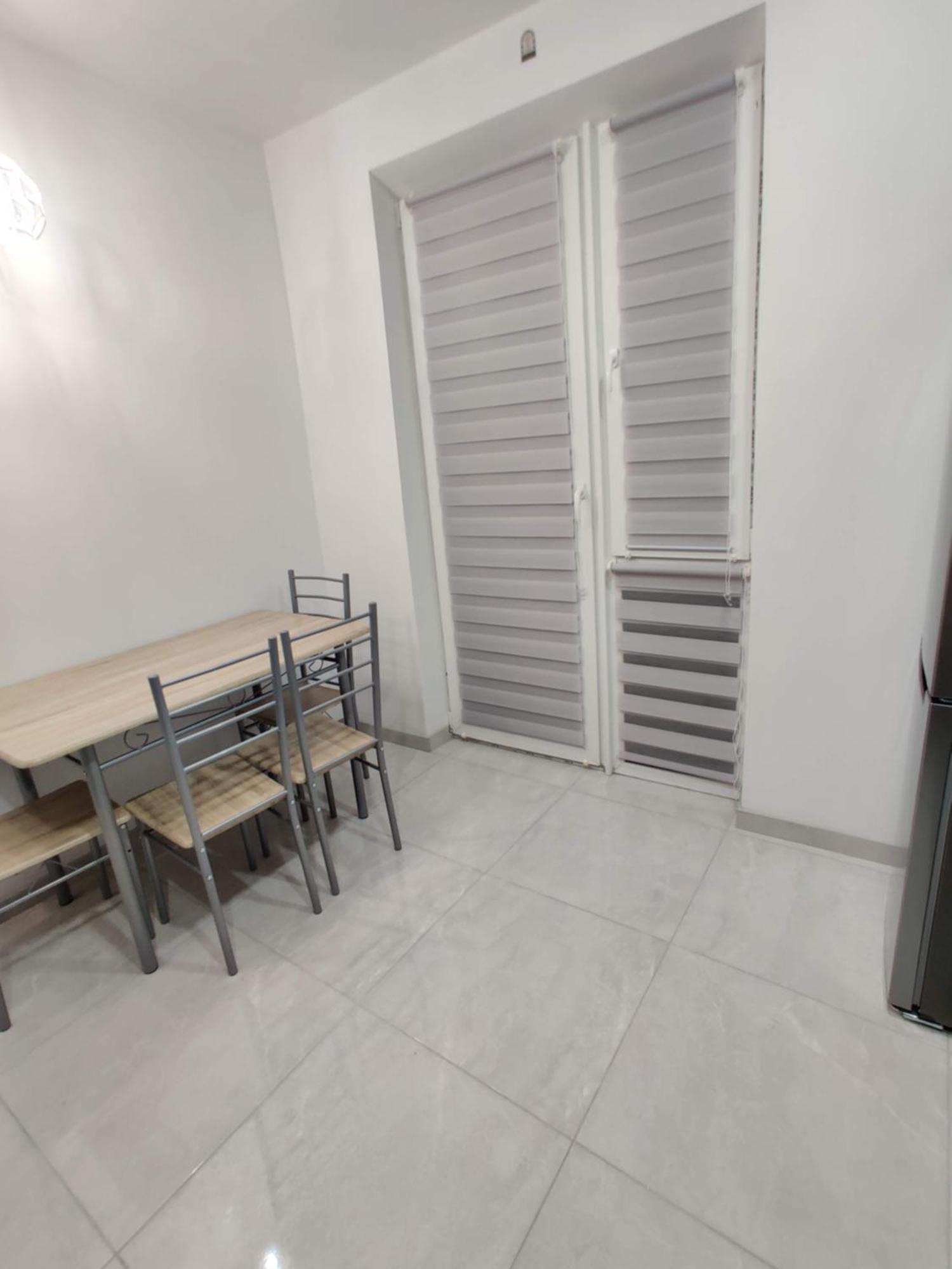 Oazis Apartments Czerniowce Zewnętrze zdjęcie