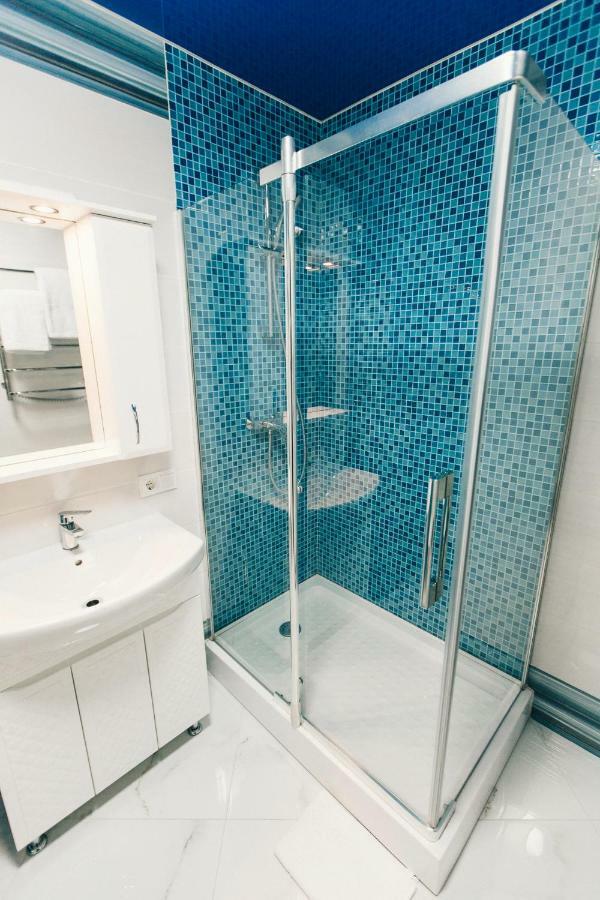 Oazis Apartments Czerniowce Zewnętrze zdjęcie