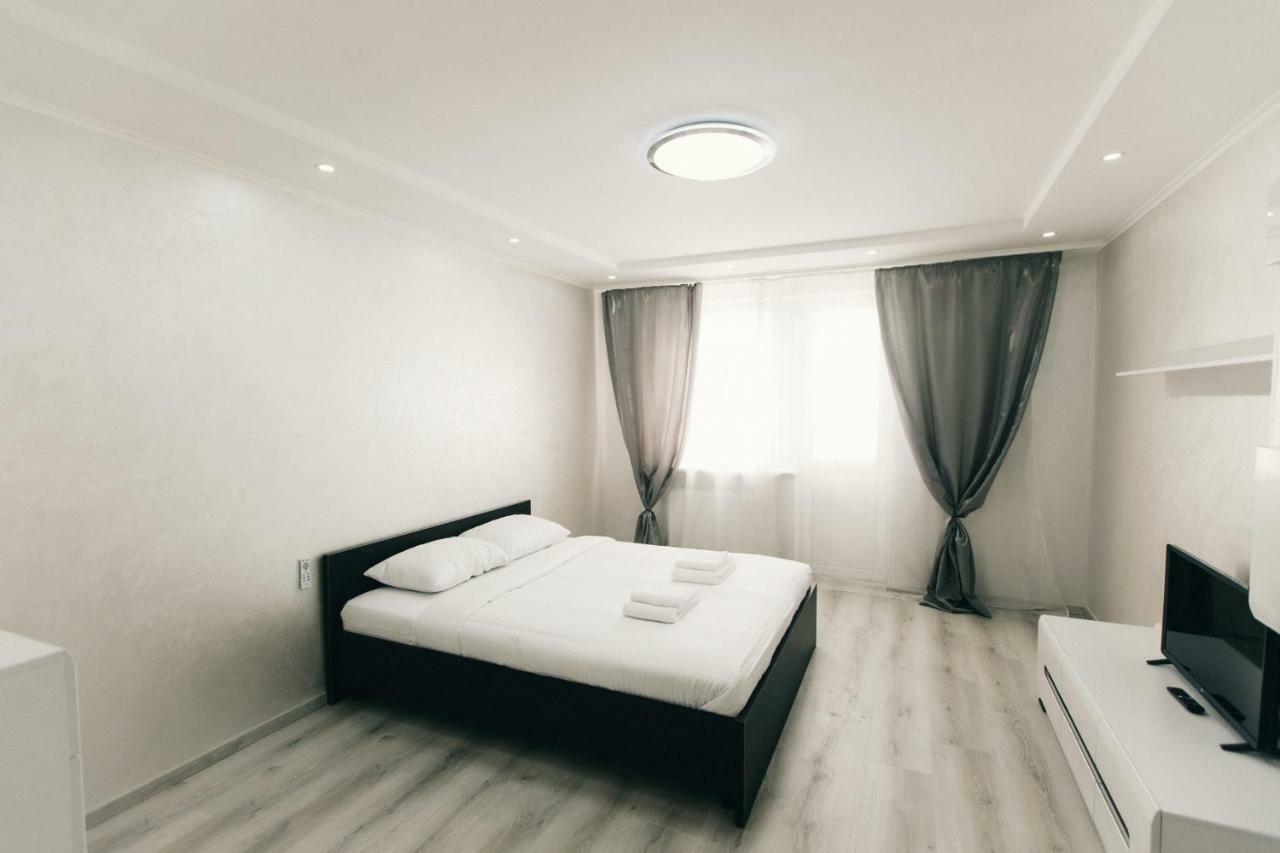 Oazis Apartments Czerniowce Zewnętrze zdjęcie