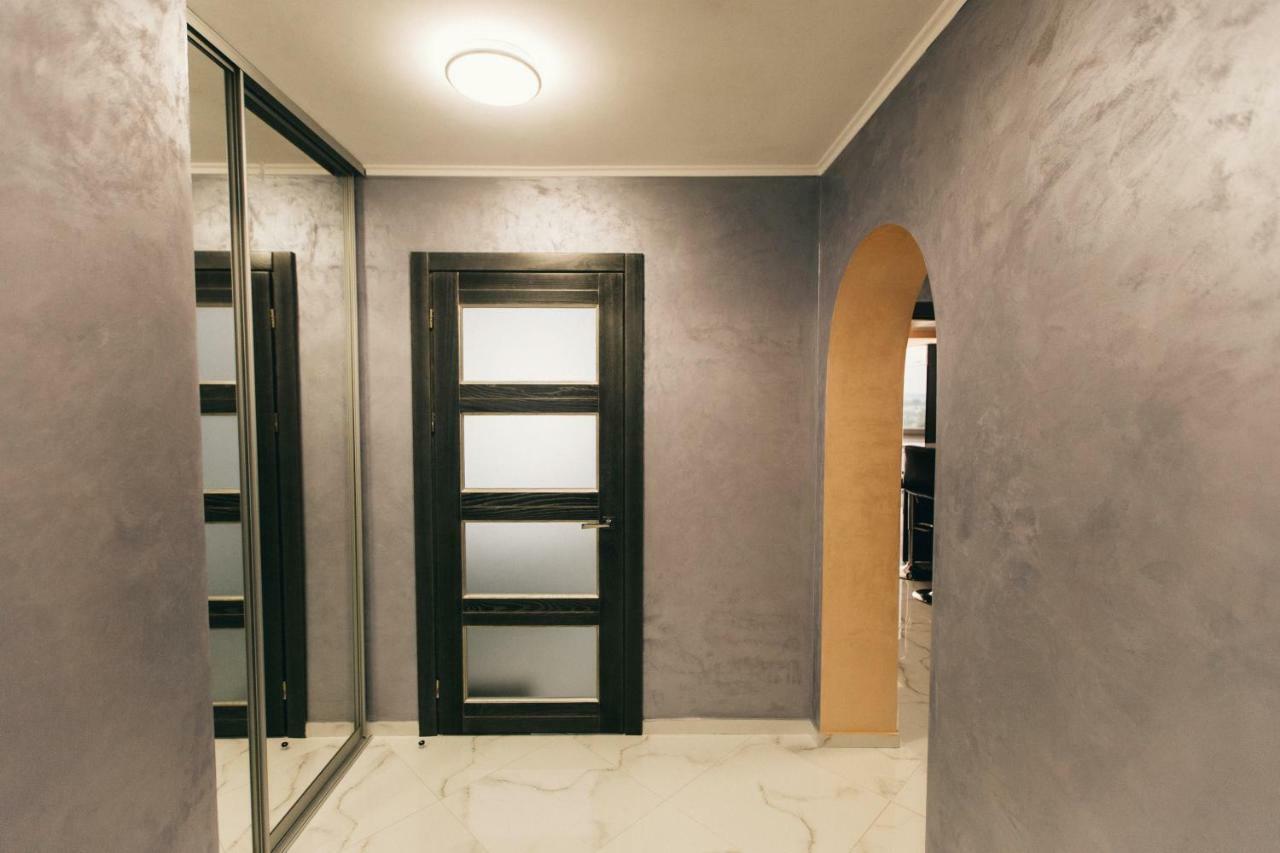 Oazis Apartments Czerniowce Zewnętrze zdjęcie
